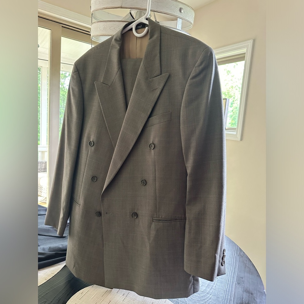 Men’s Kasper Gray Suit